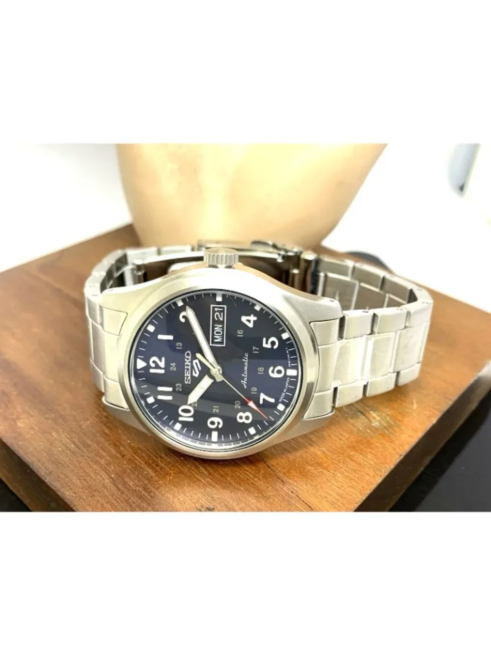 Seiko 5 Men's Watch SRPG29 Sports Automatic Blue Dial Day Date Stainless Steel